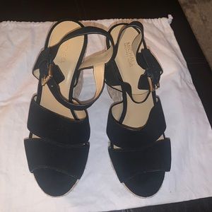 Ladies sandals